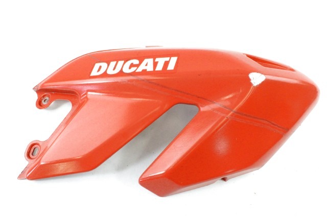 DUCATI HYPERMOTARD 1100 S 48012501AA CARENA SERBATOIO DESTRA 07 - 09 RIGHT FAIRING ATTACCO DANNEGGIATO DA RIVERNICIARE