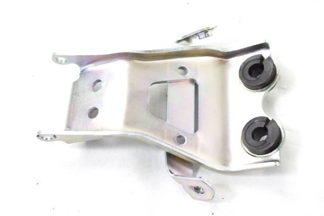 YAMAHA MT-03 BS7F419101 SUPPORTO SERBATOIO BENZINA RH21 20 - 23 FUEL TANK BRACKET