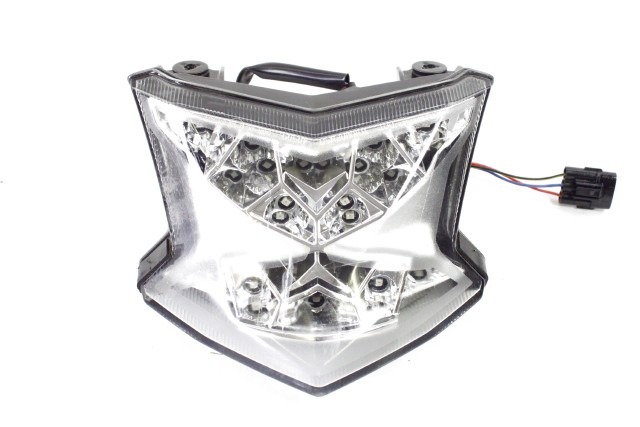 KAWASAKI Z 650 230250361 FARO POSTERIORE 21 - 24 TAILLIGHT PICCOLA CREPA