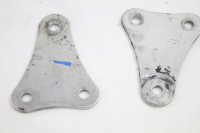 HONDA VFR 750 F 52461MZ7000 PIASTRE LEVERAGGIO POSTERIORE RC36 94 - 97 REAR LINK PLATES