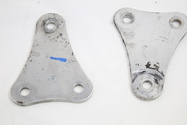 HONDA VFR 750 F 52461MZ7000 PIASTRE LEVERAGGIO POSTERIORE RC36 94 - 97 REAR LINK PLATES