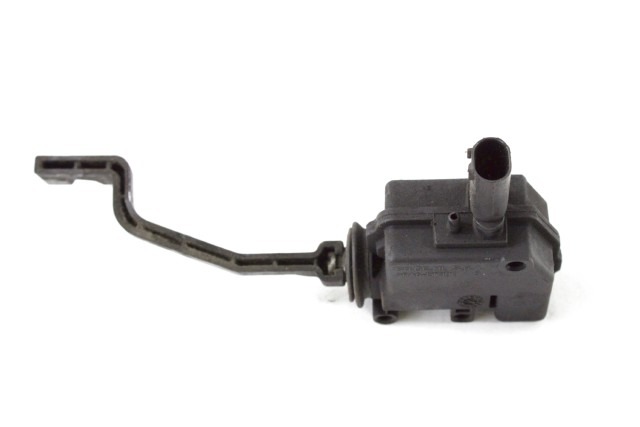 BMW R 1200 RT 67118529514 ATTUATORE CHIUSURA SPORTELLO PORTAOGGETTI K52 13 - 19 STORAGE COMPARYMENT ACTUATOR