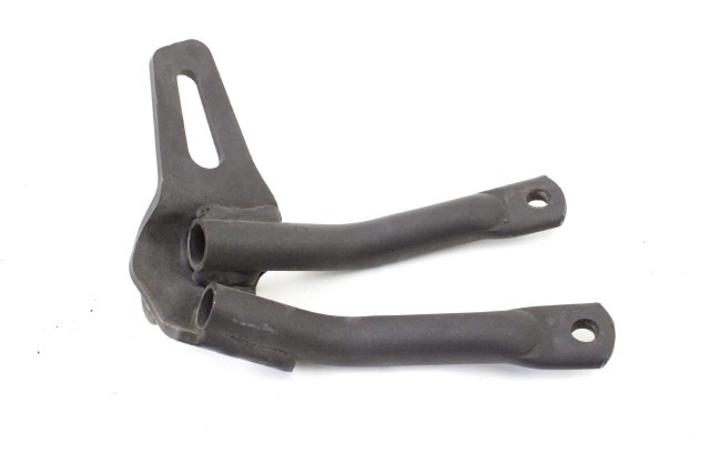 YAMAHA MT-03 5YKF741L00P0 STAFFA PEDANA POSTERIORE SINISTRA (25KW) 06 - 14 REAR LEFT FOOTREST HOLDER
