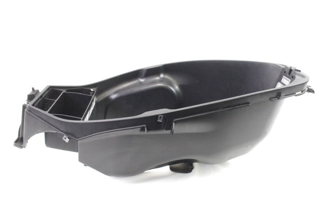 PIAGGIO MP3 300 HPE 1B005896 VASCA SOTTOSELLA 21 -24 HELMET COMPERTMENT ATTACCO DANNEGGIATO 1B007239 1B006161 