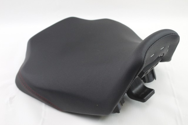 HONDA CBR 650 R 77100MKND51ZB SELLA ANTERIORE RH01 19 - 20 FRONT SEAT