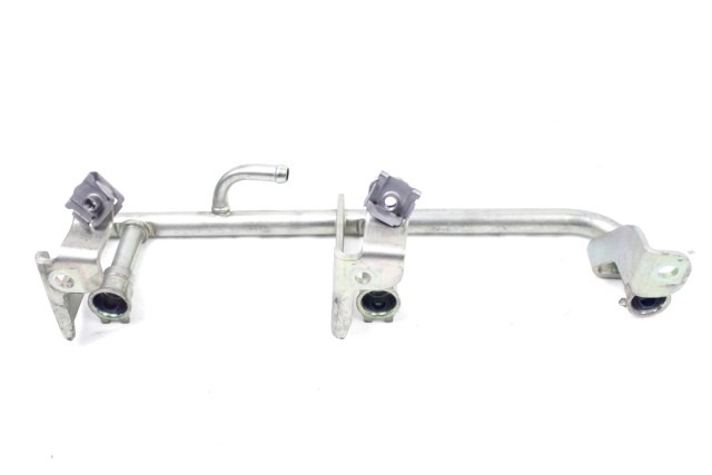 TRIUMPH ROCKET 3 ROADSTER T1245018 TUBO INIEZIONE RAIL INIETTORI 10 - 17 FUEL INJECTION RAIL
