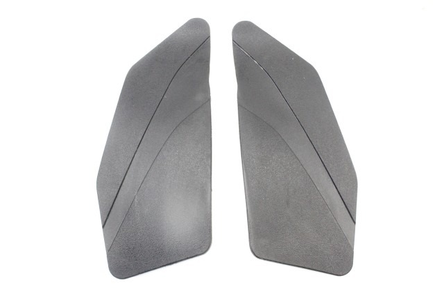 YAMAHA X-MAX 125 TAPPETINI PEDANE ANTERIORI YP125RA 18 - 22 FRONT FOOTBOARD MATS