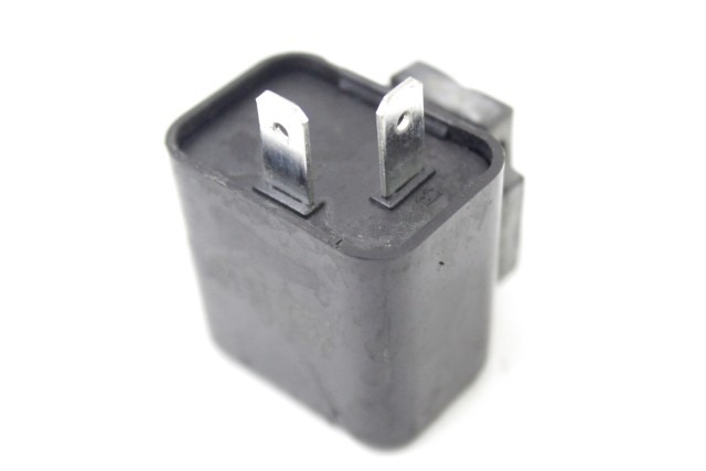 YAMAHA X-MAX 125 BL1H33500000 RELÈ FRECCE YP125RA 18 - 22 FLASHERS RELAY BL11908153 BL1H335000