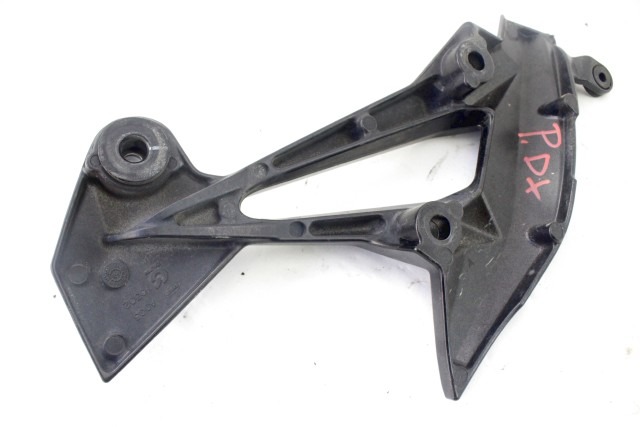 KAWASAKI Z 750 35063048818R STAFFA PEDANA POSTERIORE DESTRA 07 - 15 REAR RIGHT FOOTREST HOLDER