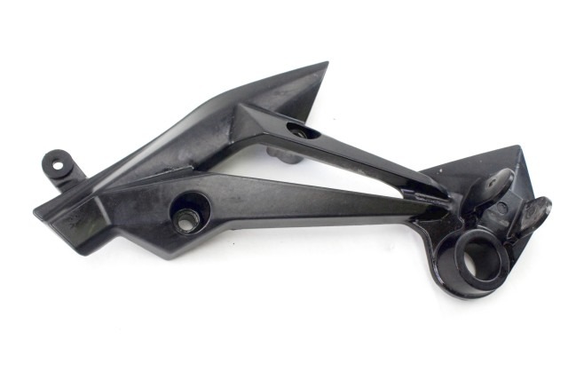 KAWASAKI Z 750 35063048718R STAFFA PEDANA POSTERIORE SINISTRA 07 - 15 REAR LEFT FOOTREST HOLDER