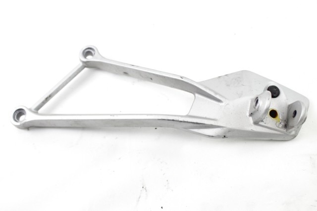 MV AGUSTA BRUTALE 990 R 80B094169 STAFFA PEDANA POSTERIORE SINISTRA 09 - 12 REAR LEFT FOOTREST HOLDER