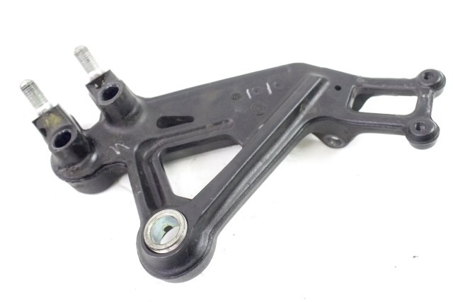 KTM 125 DUKE 93003038000 STAFFA PEDANA ANTERIORE SINISTRA 21 - 23 FRONT LEFT FOOTREST HOLDER