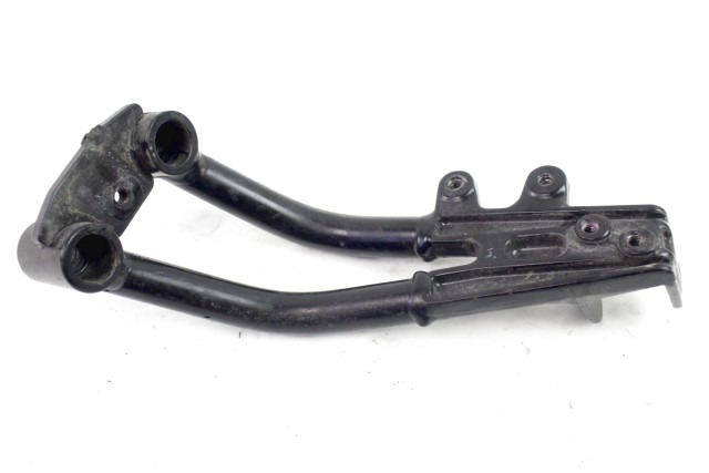 KTM 125 DUKE 93003049000 STAFFA PEDANA POSTERIORE DESTRA 21 - 23 REAR RIGHT FOOTREST HOLDER