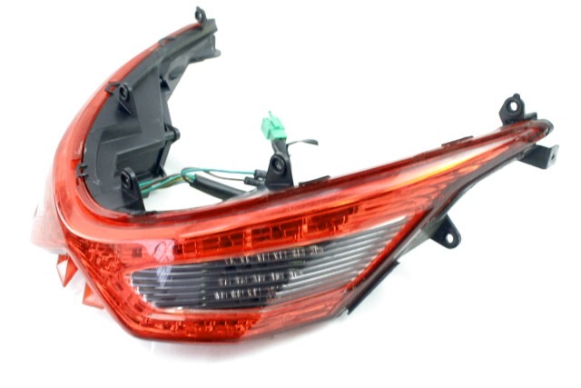 KYMCO X-TOWN 300 33700ABD2C00 FARO POSTERIORE 16 - 20 TAILLIGHT