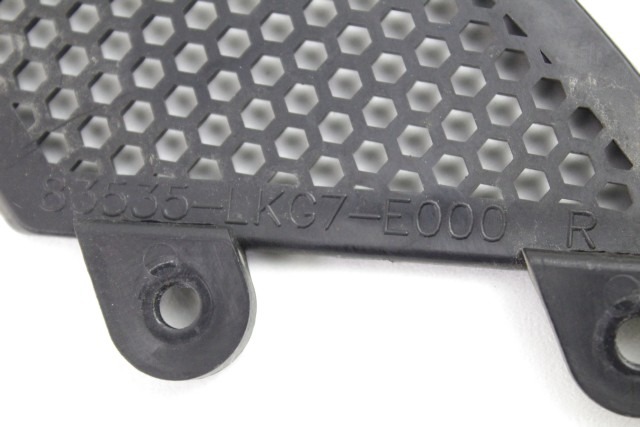 KYMCO K-XCT 300 83535LKG7E000 83536LKG7E000 GRIGLIE LATERALI 12 - 17 GRILLES