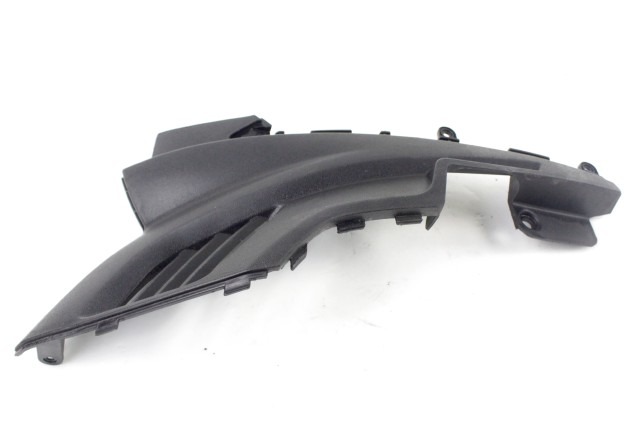 KYMCO G-DINK 300 83610LHG7E000 FIANCHETTO SOTTOSELLA SINISTRA 11 - 17 LEFT SIDE COVER