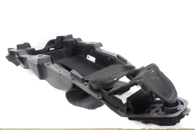 PEUGEOT METROPOLIS 400 1178748000 VASCA SOTTOSELLA PARTE INFERIORE 13 - 17 HELMET COMPARTMENT