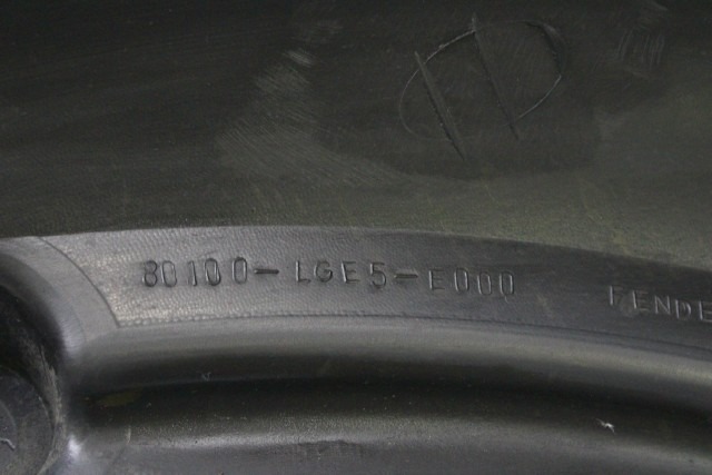 KYMCO PEOPLE 125 GT 80100LGE5E000 PARAFANGO POSTERIORE 10 - 17 REAR FENDER