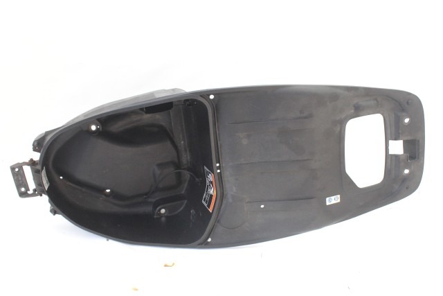 HONDA SH 150 81250KTF980 VASCA SOTTOSELLA KF10 09 - 12 HELMET COMPARTMENT 81250KTF9800