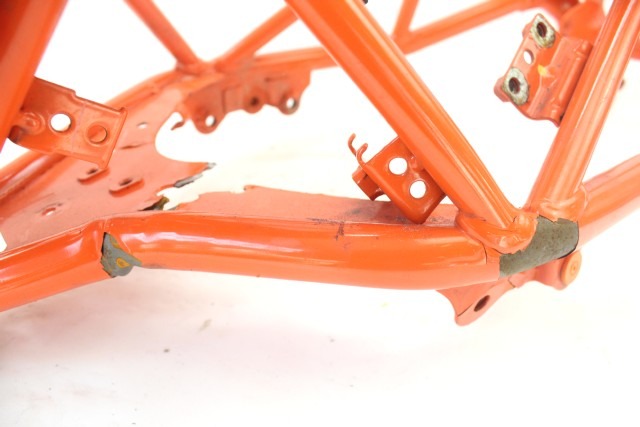 KTM 125 DUKE 93003001100EB TELAIO CON DOCUMENTI 21 - 23 FRAME WITH DOCUMENTS 93003001000EB