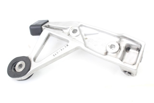 BMW R 1200 R 46717693113 STAFFA PEDANA POSTERIORE SINISTRA K27 05 - 10 FRONT LEFT FOOTREST HOLDER 7693113