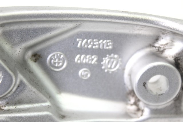 BMW R 1200 R 46717693113 STAFFA PEDANA POSTERIORE SINISTRA K27 05 - 10 FRONT LEFT FOOTREST HOLDER 7693113