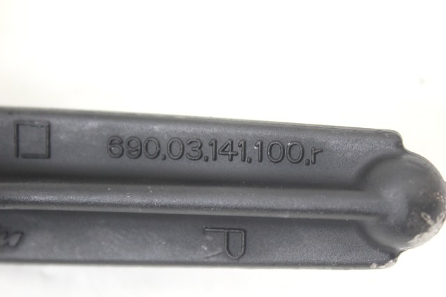 KTM 1290 SUPER DUKE GT 6900314110033S PEDANA ANTERIORE DESTRA 19 - 21 FRONT RIGHT FOOTREST 6900304100033S 6900314100033S 