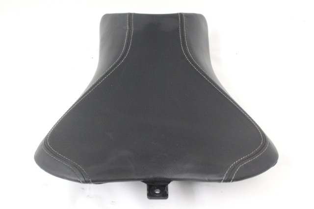 TRIUMPH STREET TRIPLE RS 765 T2308430 SELLA 20 - 22 SEAT