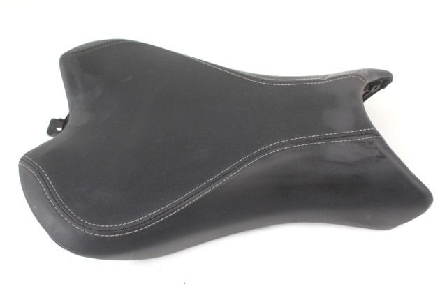 TRIUMPH STREET TRIPLE RS 765 T2308430 SELLA 20 - 22 SEAT