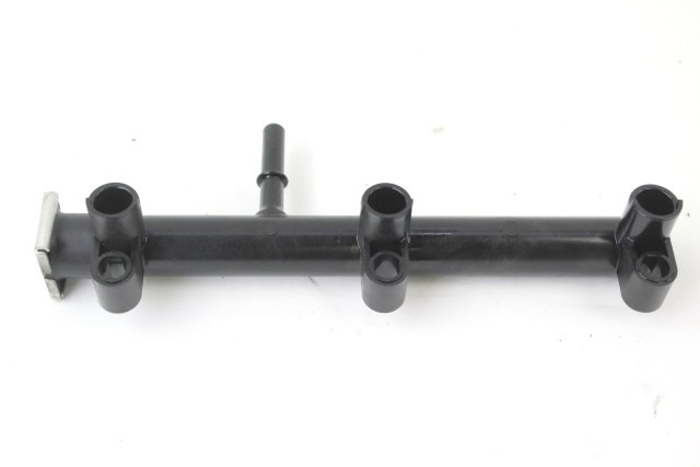 TRIUMPH STREET TRIPLE RS 765 T1243403 TUBO INIEZIONE RAIL INIETTORI 20 - 22 FUEL INJECTION PIPE