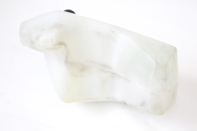 TRIUMPH STREET TRIPLE RS 765 T2109765 VASCHETTA ACQUA RADIATORE 20 - 22 WATER TANK T2100911