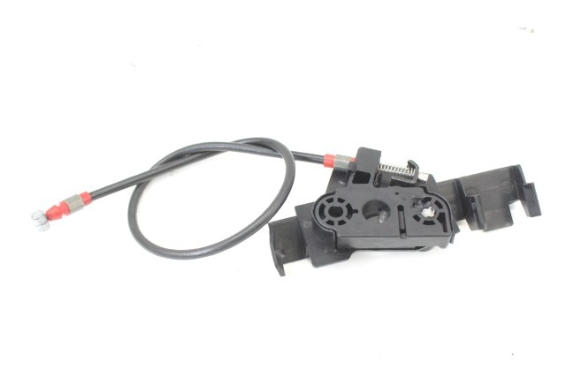 TRIUMPH STREET TRIPLE RS 765 T2501492 CHIUSURA SELLA 20 - 22 SEAT LOCK PICCOLO DIFETTO