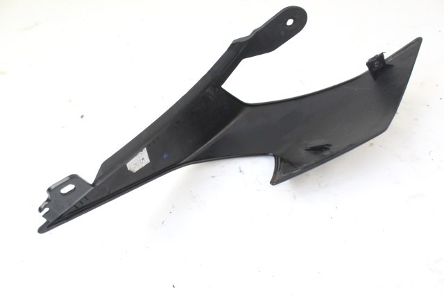 TRIUMPH STREET TRIPLE RS 765 T2313004 CARENA LATEARALE POSTERIORE SINISTRA 20 - 22 REAR LEFT FAIRING