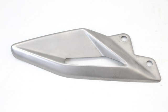 TRIUMPH STREET TRIPLE RS 765 T2081617 PARATACCO BATTITACCO DESTRA 20 - 22 RIGHT HEEL GUARD