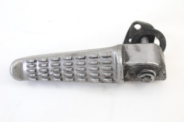 KAWASAKI Z 900 340280004 PEDANA POSTERIORE SINISTRA ZR900B 17 - 20 REAR LEFT FOOTREST
