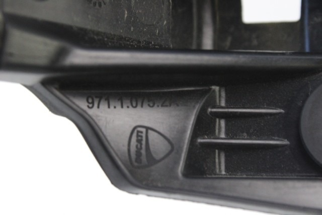 DUCATI PANIGALE V2 SUPPORTO PORTATARGA CARBONIO DUCATI PERFORMANCE 20 - 24 LICENSE PLATE HOLDER ACCESSORIO ORIGINALE