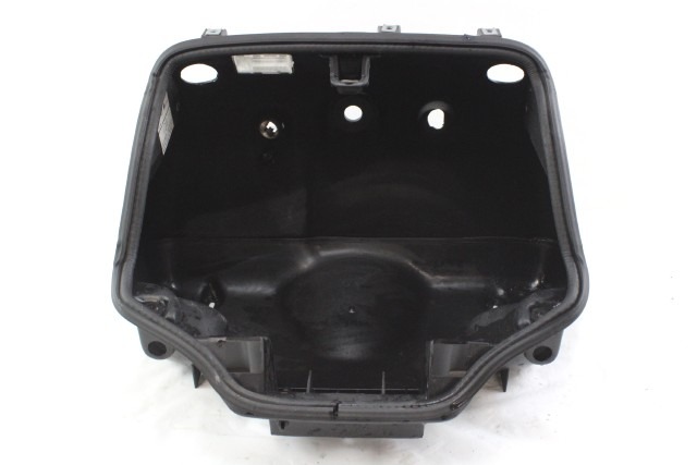 PIAGGIO HEXAGON 125 4T 5759955 PORTAPACCHI POSTERIORE 02 - 03 REAR BOX LUGGAGE