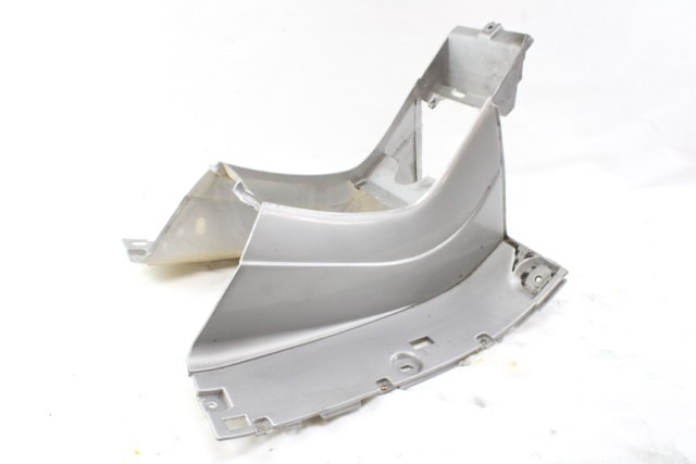 PIAGGIO HEXAGON 125 4T 57481850 PEDANA POGGIAPIEDI ANTERIORE 02 - 03 FRONT FOOTBOARD