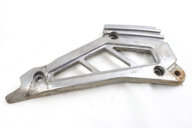 YAMAHA XJ 900 F 31A274420000 STAFFA PEDANA POSTERIORE SINISTRA 85 - 93 REAR LEFT FOOTREST HOLDER SEGNI DI USURA