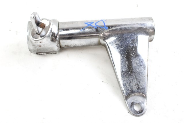 HONDA GOLD WING GL 1100 51602463405 SUPPORTO FRECCIA ANTERIORE DESTRA 80 - 83 FRONT RIGHT FLASHER BRACKET