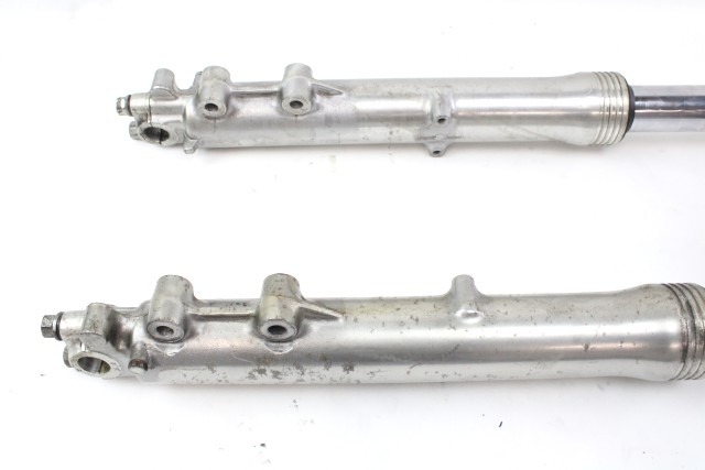HONDA GOLD WING GL 1100 51400MB9003 51500MB9003 FORCELLA ANTERIORE 80 - 83 FRONT FORK SEGNI DI USURA