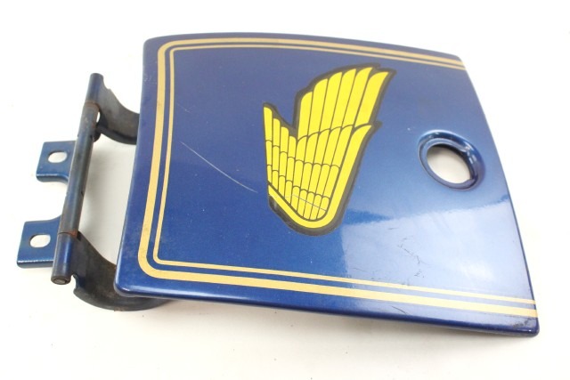HONDA GOLD WING GL 1100 83109463300 SPORTELLO POSTERIORE SERBATOIO 80 - 83 REAR FUEL TANK LID PICCOLI GRAFFI