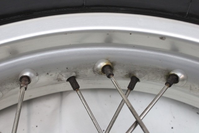 BMW F 650 GS 36317654027 CERCHIO RUOTA POSTERIORE 3.00X17 R13 99 - 07 REAR WHEEL 36318356848 SEGNI DI USURA
