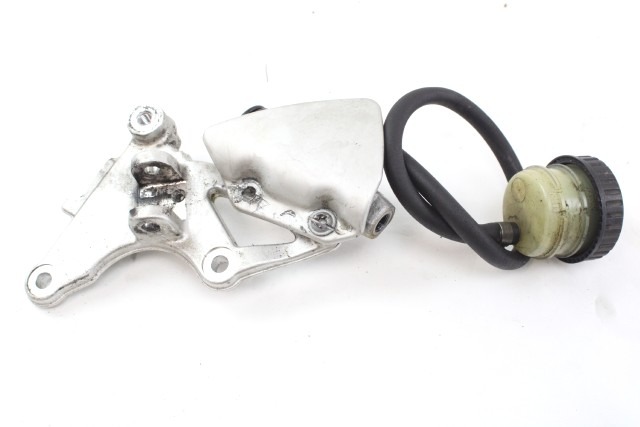 BMW R 1200 R 34318529423 POMPA FRENO POSTERIORE (ABS) K27 11 - 14 REAR MASTER CYLINDER VITI BLOCCATE 34317705609 34317680672
