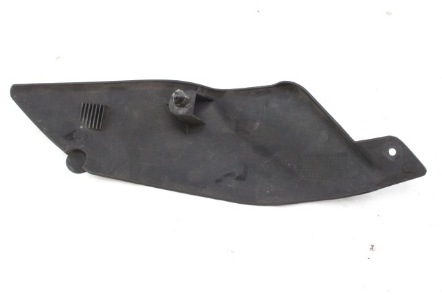 BMW R 1150 R 46637655426 COVER DESTRA INFERIORE SERBATOIO R28 99 - 07 LOWER RIGHT TANK COVER