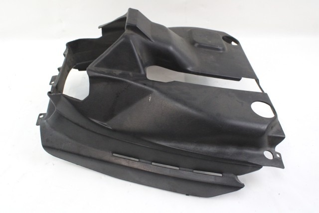 YAMAHA MAJESTY 250 DX 4HC217211000 COVER POSTERIORE SOTTOSELLA YP250D 98 - 02 UNDERSEAT COVER