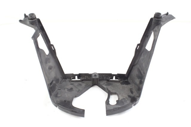YAMAHA MAJESTY 250 DX 5CG261440100 COVER IFERIORE MANUBRIO YP250D 98 - 02 LOWER HANDLEBAR COVER