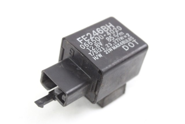 YAMAHA MAJESTY 250 DX 3GM833500100 RELÈ FRECCE YP250D 98 - 02 FLASHERS RELAY