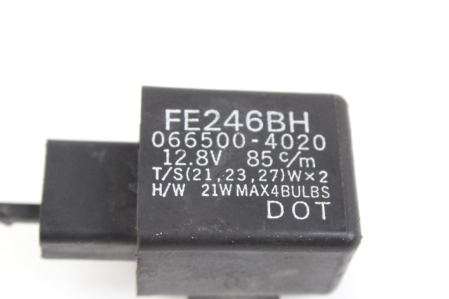 YAMAHA MAJESTY 250 DX 3GM833500100 RELÈ FRECCE YP250D 98 - 02 FLASHERS RELAY