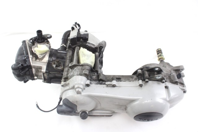 PIAGGIO HEXAGON 125 4T M201N MOTORE KM 38.000 02 - 03 ENGINE